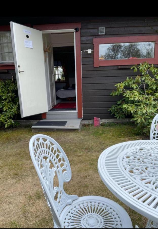 Cosy Non Smoking Cabin Close To Beach,Alnoe Sundsvall Eksteriør billede